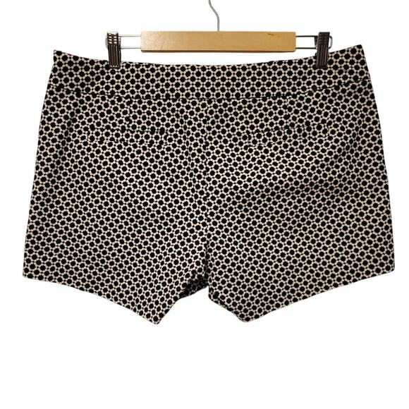 J.Crew Geometric Stretch Shorts Pockets Summer Preppy Side Zip Classic Size 14 - Picture 2 of 7